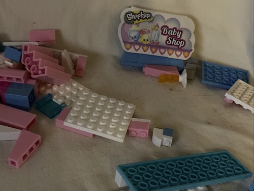 Lego Vintage Lego Teile. Stücke. Rosa Baby blau weiß Legos Baby Shop Shopkins lose - Bild 5 von 7