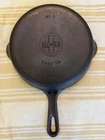 Vintage Griswold No 5 Cast Iron Skillet 724 Small Block Logo Erie PA Smooth Flat