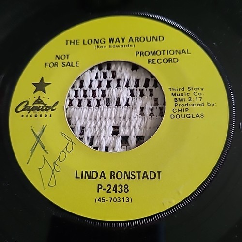 Linda Ronstadt 45 RPM - The Long Way Around / The Dolphins - Capitol 1969 PROMO - Picture 3 of 6