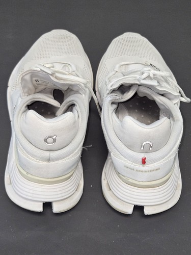 On Cloud Cloudnova Triple White Cloudtec Laufschuhe 26.99115 Damengröße 8,5 W - Bild 4 von 16