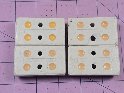 Qty 4 Bussmann 4161 Ceramic Fuse holder Blocks 15A 250V - Picture 3 of 5