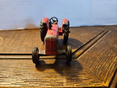 DINKY TOYS RED MASSEY HARRIS FARM TRACTOR | eBay