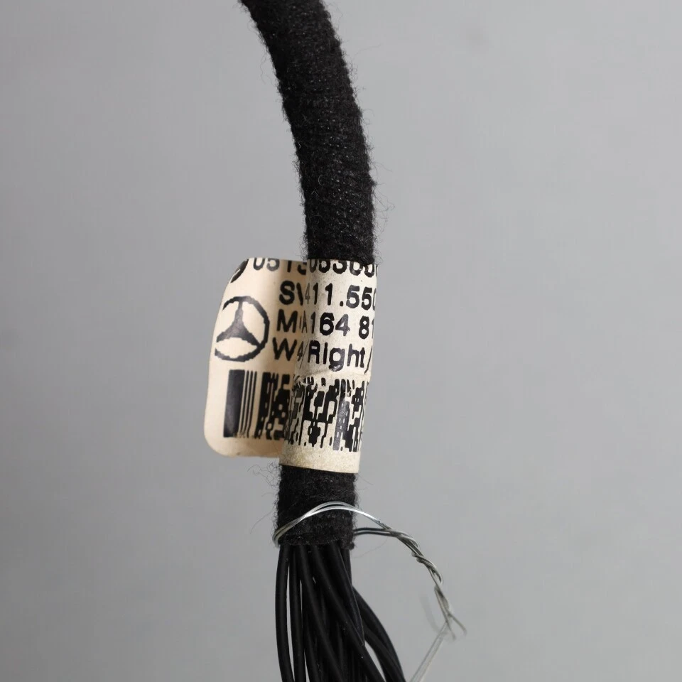 Espejo de puerta plegable eléctrico derecho Mercedes GL450 2007-2008 1648101293 FABRICANTE DE EQUIPOS ORIGINALES usado Foto 3 de 4