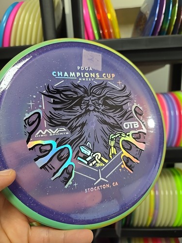 Axiom Discs Particle Proton Hex 177g #4 Disc Golf Champions Cup 2025 Mvp Glow - Picture 9 of 9