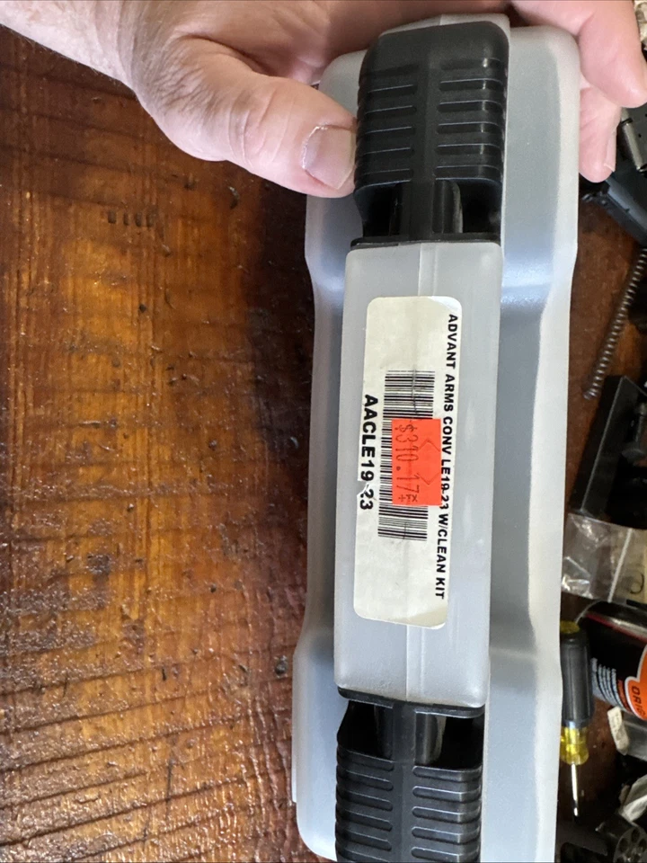 NOS ADVANTAGE ARMS GLOCK 19-23 22 LR BLACK SLIDE, 4” BARREL 10 RD Mag - Image 3 of 4