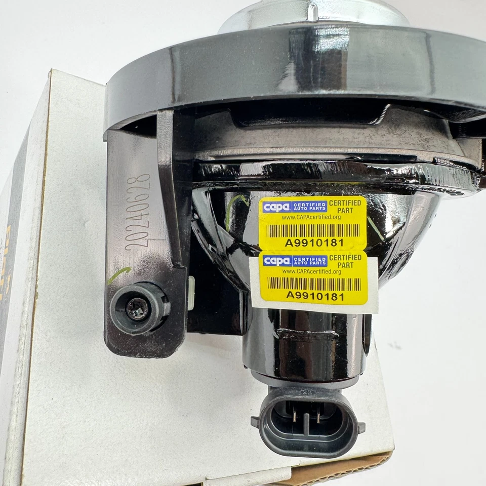 Faro antiniebla izquierdo derecho DEPO CAPA CH2594105C 3332032NAQ Chrysler Dodge Foto 3 de 4