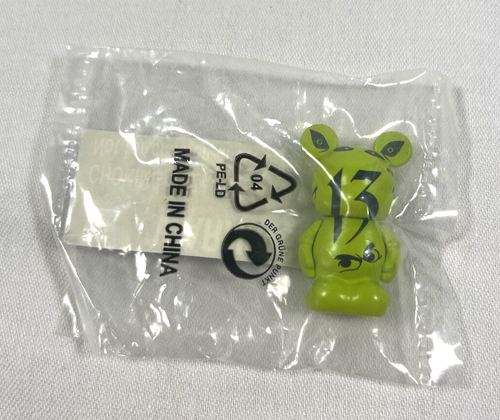DISNEY VINYLMATION JR 2013 REFLECTIONS OF EVIL 13 EVENT CAST CHASER SEALED - Picture 3 of 6