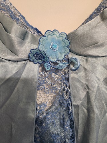 Shirley of Hollywood Chemise Negligee Lingerie Nightgown Small Blue Flower Lace - Picture 2 of 9