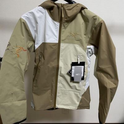 ARC'TERYX×BEAMS Beta Jacket Nagomi ARC'TERYX x BEAMS Beta Jacket NAGOMI 2024 Japan Limited