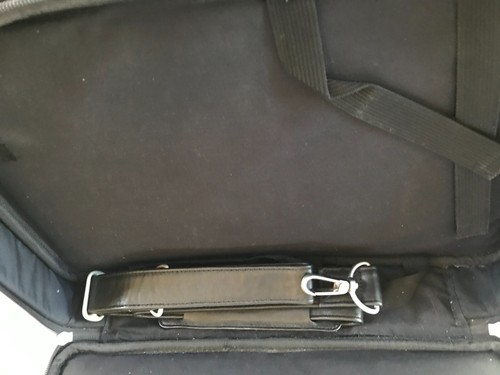 Kenneth Cole New York Leather Laptop Bag - Picture 5 of 9