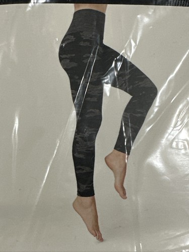 A New Day Damen High Waist Seamless Leggings Schwarz/Grau Camouflage Gr. S/M NEU - Bild 2 von 3