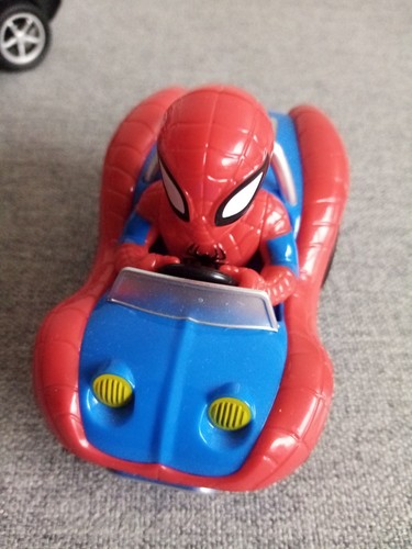 Marvel Super Heroes 3 Autos u.a. Spiderman Batman Pull Back Friction - Bild 4 von 6