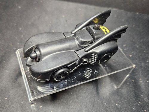 Batmobile EXCLUSIVE McDonalds 1991 DC Comics VINTAGE Fast Food Toy RARE - Picture 9 of 9