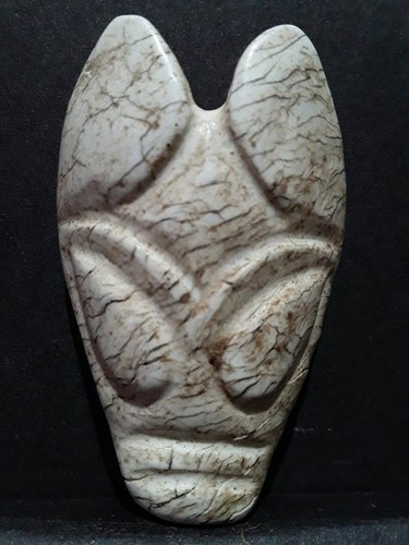Hongshan  Dragon Mask Pendant in Chicken Bone Jade - Picture 1 of 9