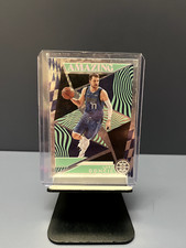 2021-22 Luka Doncic Panini Illusions AMAZING Emerald Parallel #8 Mavs Playoffs🔥