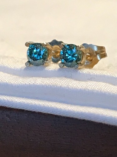 14K SOLID GOLD VVS CLARITY BLUE MOISSANITE EARRINGS. 4MM. .50TCW. - Picture 2 of 3