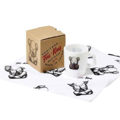グラス/カップ KAWS TOKYO FIRST Fire-King Stacking Mug KAWS Tokyo First Fire-King Stacking Mug 2021 | eBay