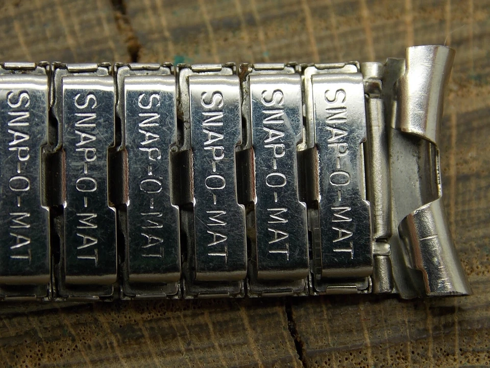 Correa de reloj vintage Lenox Snap-O-Mat años 50 17,5 mm acero inoxidable nueva de stock sin usar Foto 3 de 4