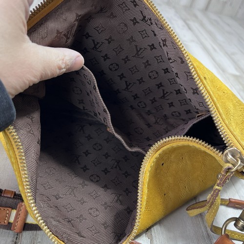 LOUIS VUITTON Vintage LV Monogram Mahina Onatah Gelb Wildleder Schultertasche - Bild 21 von 24