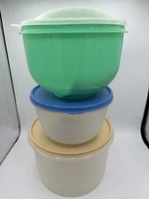 VTG NEW OLD STOCK Tupperware Crisper Lettuce Keeper,Lid NO spike. 2 Storage Cont