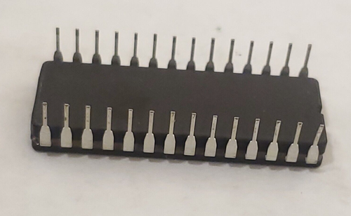 ST Mico M27C512-12F1 UV borrable 28 pines DIP E-PROM EE. UU. Vendedor envío rápido lote de 2 - Imagen 4 de 5