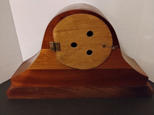 Vintage Beautiful Mantle ClockSolidWood Handcraftedw/Chimes Easy To Tell Time - Picture 14 of 24