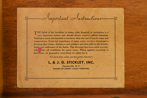 L. & J. G. Stickley Georgian Solid Cherry Wood Eight-Drawer Double Dresser, 1950 - Picture 8 of 11