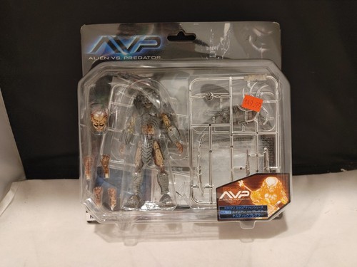 Figura Takara Microman MA-17 AVP Alien vs Predator Celtic Predator Nueva caja dmg