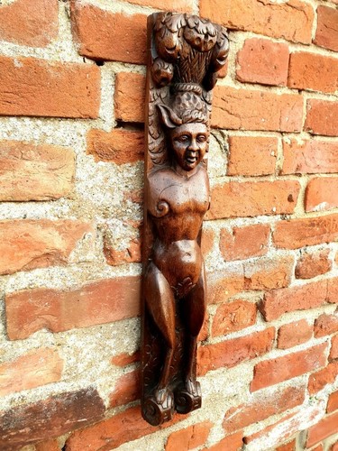 Large Elongated 17th Century Carved Oak Panel Depicting a Faunus Wood Carving - Picture 6 of 8