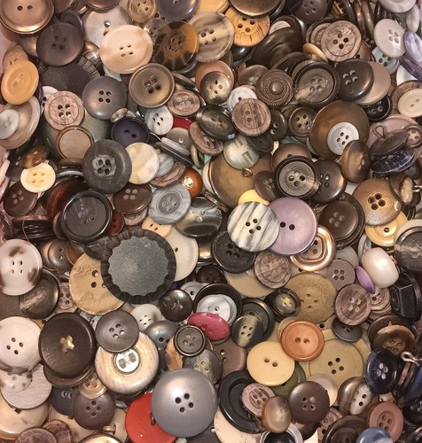 Premium Old Vintage Buttons Mix Sharp Intense Contrast Swirl Agate Faux Horn 3oz