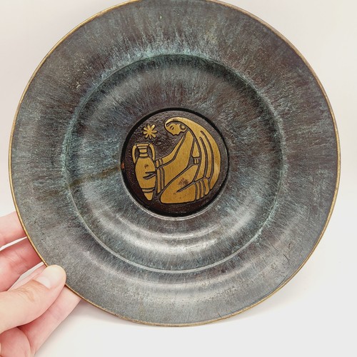 Cuenco de mujer de latón con patas Taya Jerusalem de colección de los años 50 con recipiente de agua - Imagen 1 de 8