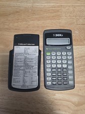 Texas Instruments TI-30Xa Calculatrice Scientifique Écran LCD avec étui