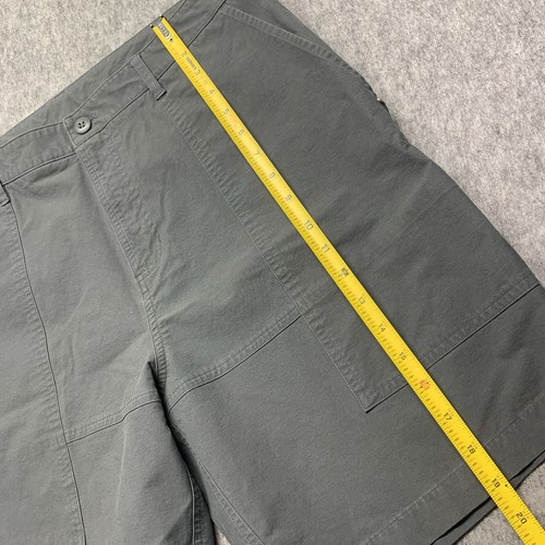 Vuori Barren Short Herren V3014 Back Zip Pocket Logo Shale Gray - Größe 34 - Bild 11 von 11