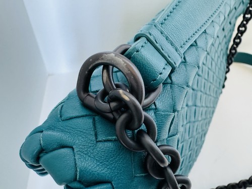 Bottega Veneta Intrecciato Olympia Chain Crossbody Shoulder Turqouise Nappa Bag - Picture 24 of 24