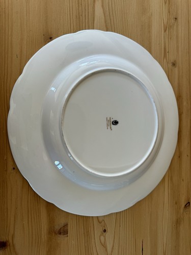 Vintage Wedgwood Bone China Plate Ruby Tonquin - Picture 8 of 9