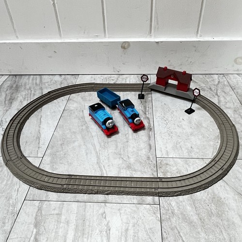 Thomas & Friends TrackMaster Maron Station Starter Set Missing/Bonus Pieces NICE - Picture 1 of 7