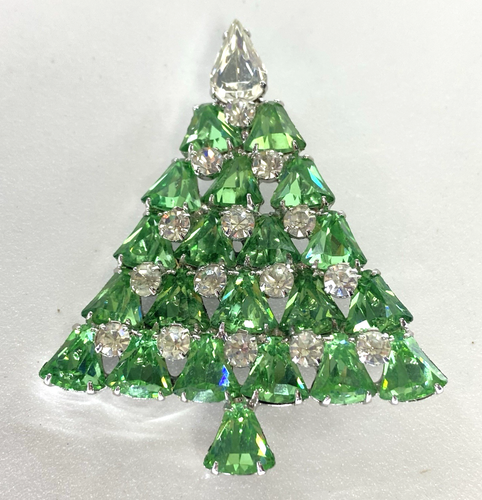 Vintage Weiss Christmas Tree Brooch Green Crystals Rhinestones Signed Holiday - Picture 3 of 13
