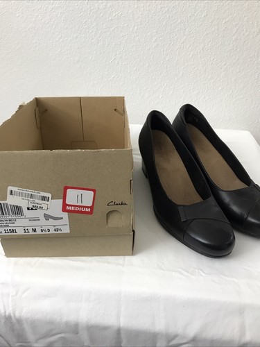Clarks Rosalyn Belle Damen-Pumps Größe 11 W schwarz Leder Blockabsatz Slipper Schuhe
