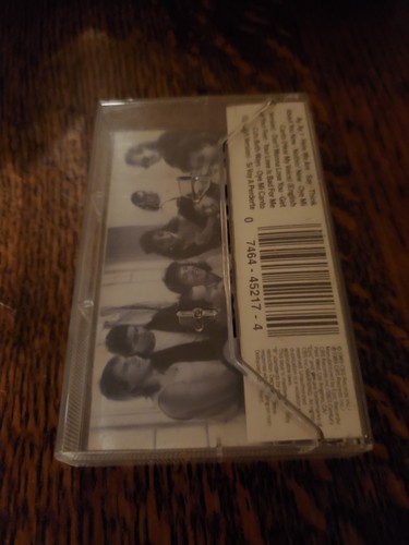 1989 Gloria Estefan & Miami Sound Machine Cuts Both Ways Cassette Tape - Picture 3 of 3