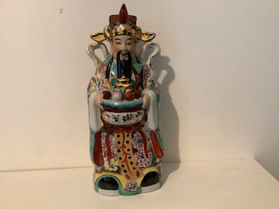 VINTAGE SET LARGE CHINESE CERAMIC IMMORTALS FIGURINES 13”&12”TALL EX CONDITION - Image 2 of 4