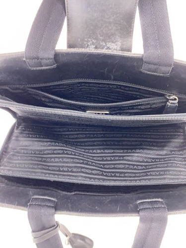 Bolso de Mano PRADA Lana Gris Usado - Imagen 6 de 6