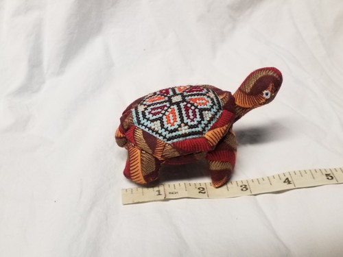 Statuetta Tartaruga Vintage Da Collezione Tessuto Modello Patchwork Ricamata - Foto 7 di 9