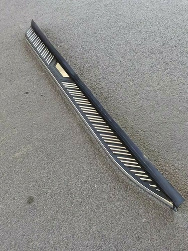 Running Boards fits for Tesla Model Y 2020-2022 Side Step Nerf Bars - Foto 3 di 6