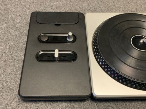 DJ Hero Wireless Turntable Controller For PS2 & PS3- NO DONGLE - PARTS OR REPAIR - Picture 4 of 10