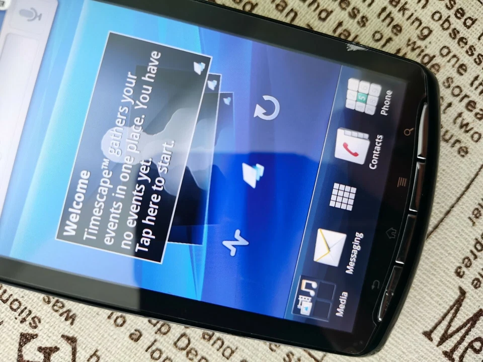 Sony Ericsson XPERIA PLAY R800i Smartphone Unlocked GSM Android Game (black) - Image 4 of 4