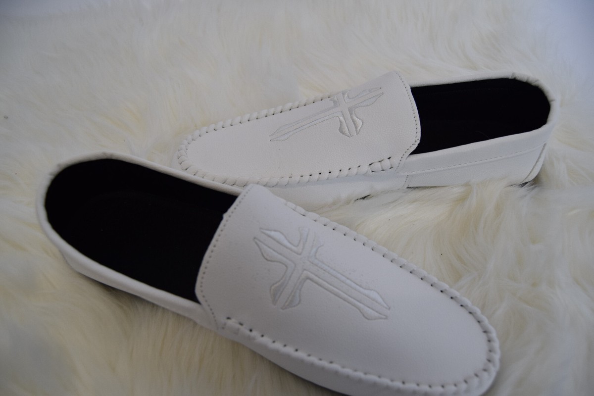 Mens white hotsell loafers uk