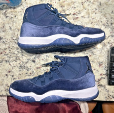 Size 8 - Jordan 11 Midnight Navy Velvet 2022