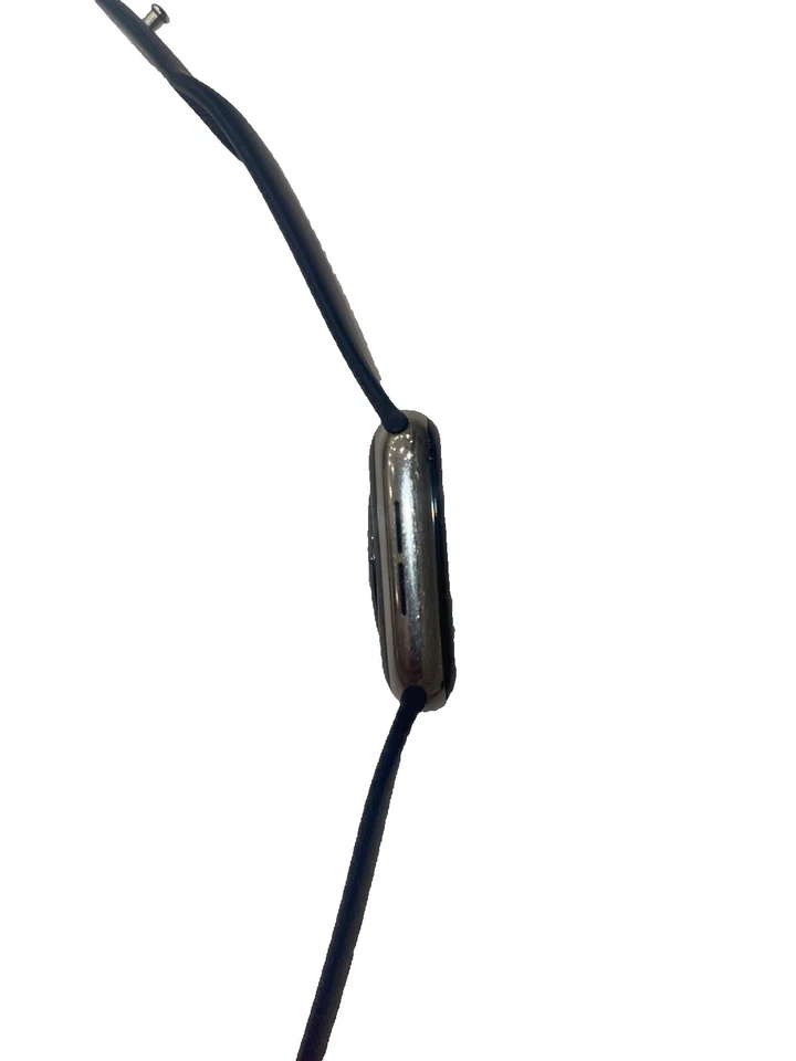 Apple Watch Series 4,44 毫米,不锈钢,GPS/手机 状况良好!!! — 第 3/4 张图片