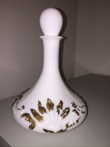 2 White Milk Glass Perfume Bottles w/Stoppers Gold & Green Floral *not matching* - Picture 5 of 6
