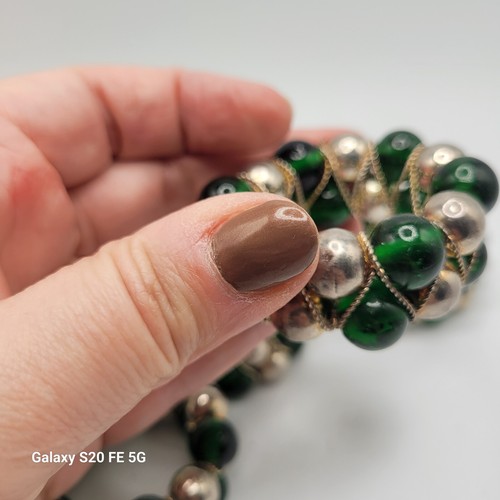 Green Glass and Metal Beaded Napkin Rings Set of 4 - Picture 8 of 12
